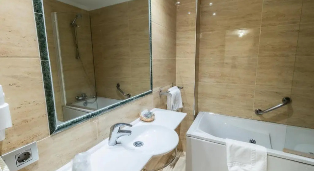 Апартаменты Apartamentos & casas rurales Santo Domingo de Silos