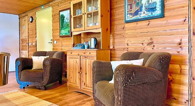 Laimjala Guesthouse with a Cozy Lounge and Terrace, Book Hotel Kurdla Saaremaa