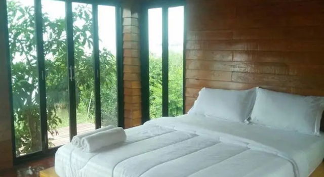 Вилла Standard Lake House
