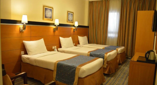 Трёхместный номер Standard с видом на город Kingsgate Hotel Durrat