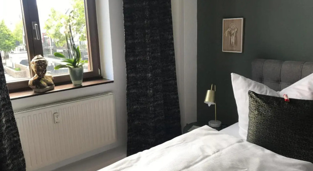 back to school (rote Schule), Reserva ahora Hotel Andernach Valle Superior del Medio Rin