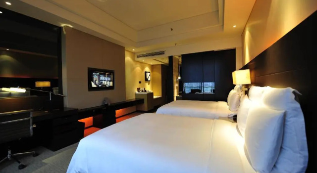 Двухместный номер Standard с видом на город Renaissance Guiyang Hotel