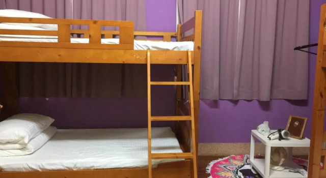 Кровать в общем номере (женский номер) HouseNandoor