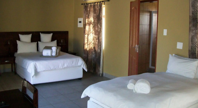 Peace Garden Lodge, Buchen Sie Hotel Grootfontein Namibia