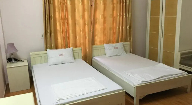 Amely Hotel