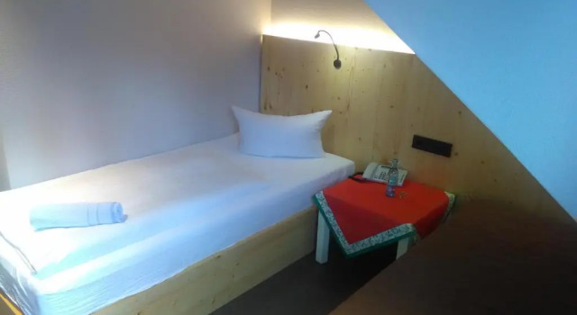 Номер Standard Berghotel Pöhlberg