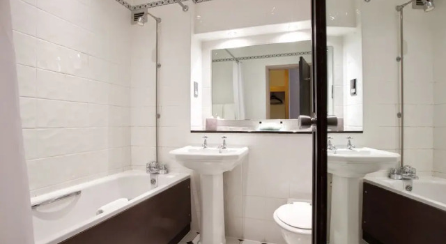 Семейный номер Classic Stourport Manor Hotel
