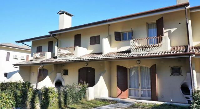 Nice villa in Porto Santa Margherita with shared pool