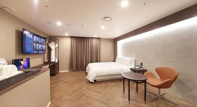 Номер Standard с балконом Restia Incheon Bay Hotel