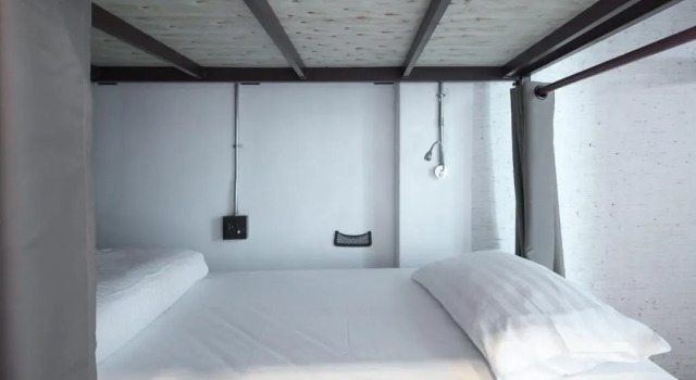 Шестиместный семейный номер Standard Yindee Travellers Lodge