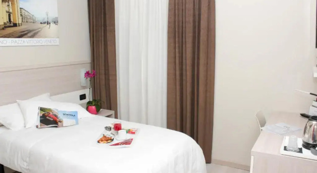 Einzel Zimmer Best Quality Hotel La Darsena