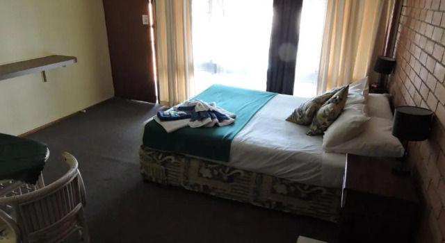 Двухместный номер Deluxe с балконом и с красивым видом из окна Pacific Motor Inn
