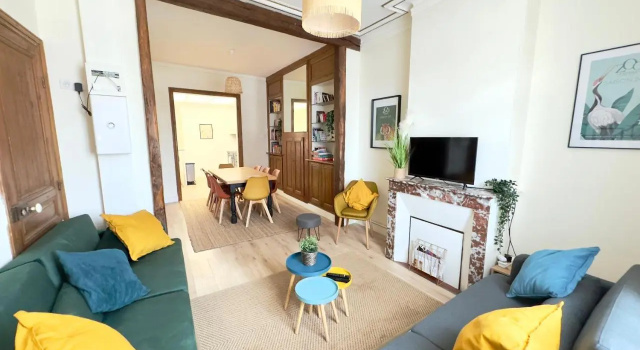 4 Chambres / Grande Maison / Toute équipée, Забронировать Отель Отели О-де-Франс с парковкой, Парковка