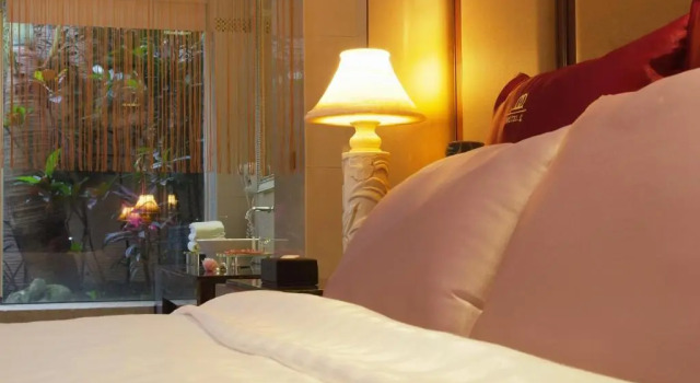 Deluxe Zimmer Q Motel精品旅館