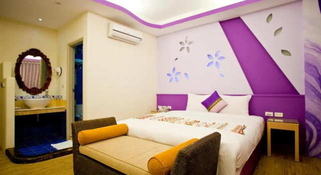 Двухместный номер Standard с балконом Millennium Inn