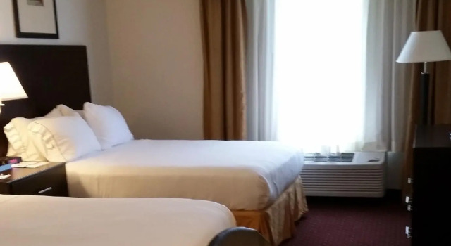 Номер Standard Holiday Inn Express Syracuse-Fairgrounds by IHG