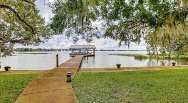 Коттедж Florida Retreat w/ Patio, Boat Dock & Shuffleboard