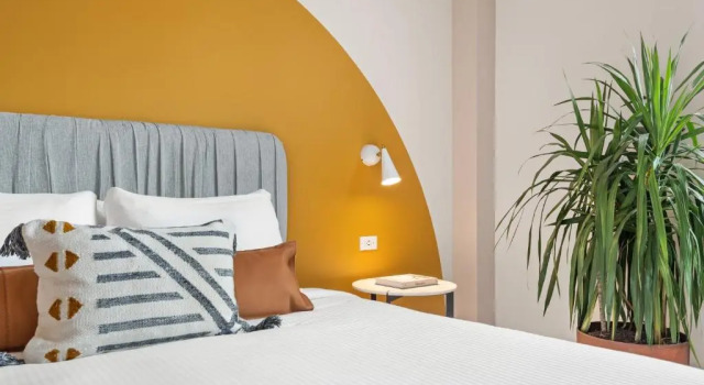 Апартаменты c 1 комнатой HiBird- Apartment and Suites Hotel