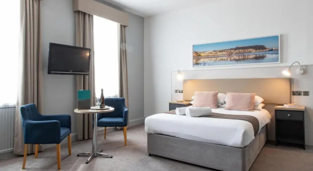 Номер Superior The Caledonian New Southlands Hotel