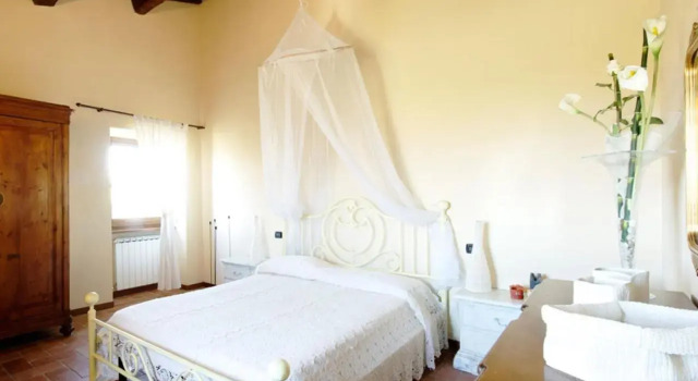 Residenza Trampetti, Varaa Hotelli Foligno Umbria