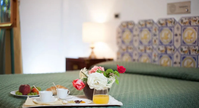 Standard Zimmer mit Balkon und mit Bergblick Grand Hotel De Rose