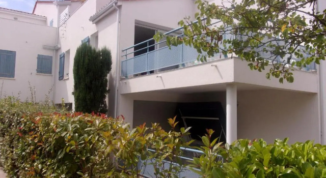 Appartement tout confort dans résidence avec piscine