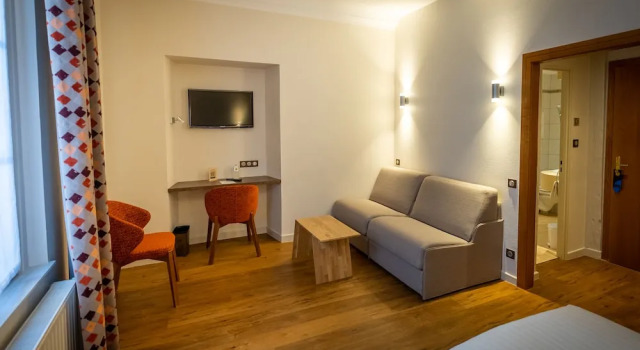 Номер Superior Logis Hôtel de la Tour