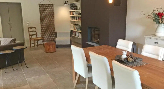Вилла Superbe maison familiale avec piscine privée au pied du Mont Ventoux, jolie vue sur le village du Beaucet, 8 personnes, LS4-330 BEL AMOUR