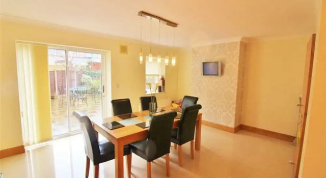Saleem Holiday House, Réserver Hôtel Hôtels et hébergements à Saggart, Hôtel