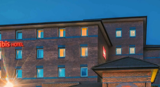 ibis Liverpool Centre Albert Dock, Rezervasyon Otel Merseyside otoparklı oteller, Otopark