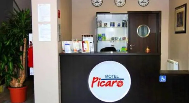 Hotel Picaro Żarska Wieś Południe, Забронировать Отель Жарска Весь Нижнесилезское воеводство