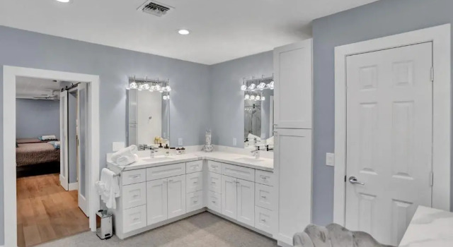 Modern & Fun 3BD Villa by the Beach, Pool & BBQ, Забронировать Вилла Дания-Бич Broward County