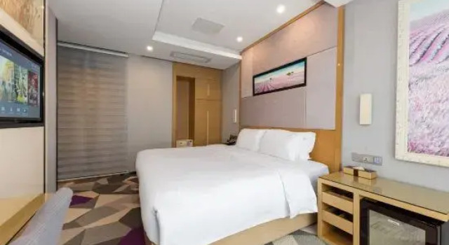 Люкс Luxury Lavande Hotel Nanchang East Aixihu Subway Station Branch