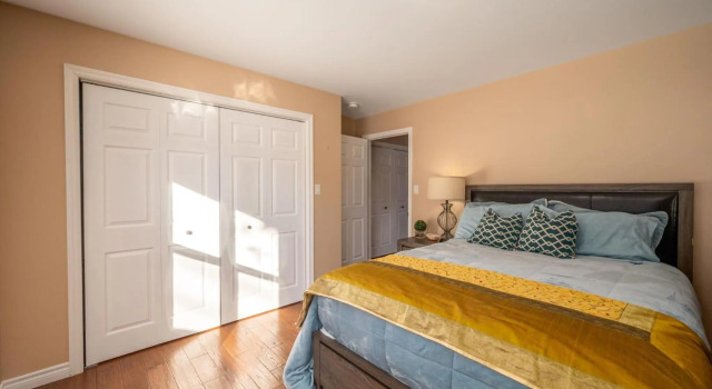 Point Of View I 55 SmartTV I Riverside I Sleeps 5, Prenota Hotel Bancroft 