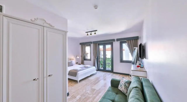 Полулюкс с балконом Pitoresk Otel