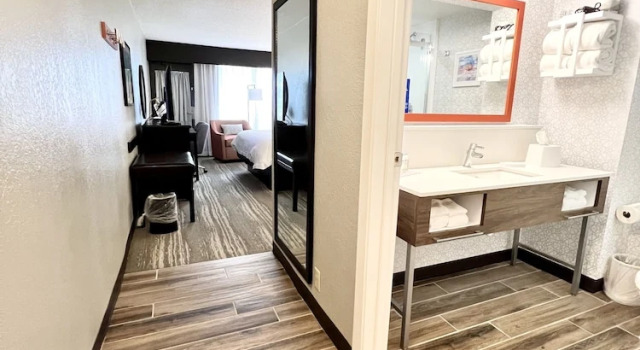 Номер Standard с видом на океан Hampton Inn Fort Walton Beach