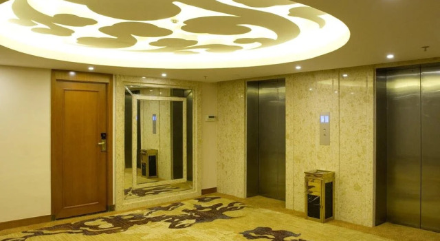 Chenzhou international Hotel, Rezerwuj Hotel Hotele biznesowe w Chenzhou, 4* 5*