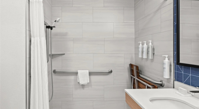 Четырёхместный номер Standard Spark By Hilton North Little Rock