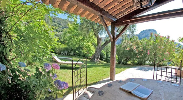 Номер Deluxe La Colline de Vence