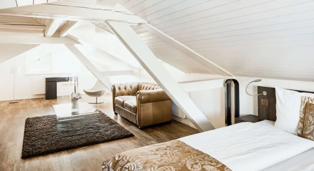 Трёхместный семейный номер Standard Hotel Schäfli