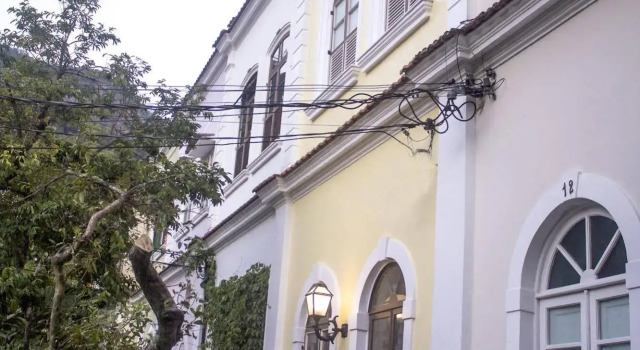 Pouso Verde Bed and Breakfast, Забронировать Отель Отели Рио-де-Жанейро с парковкой, рядом с Hipódromo da Gávea, Парковка