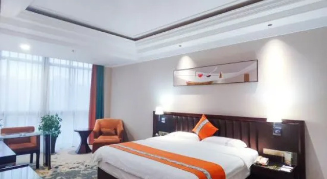 Люкс Yiyang Hotel (Yiling Wanda Plaza, Yichang Three Gorges Enterprise Base)