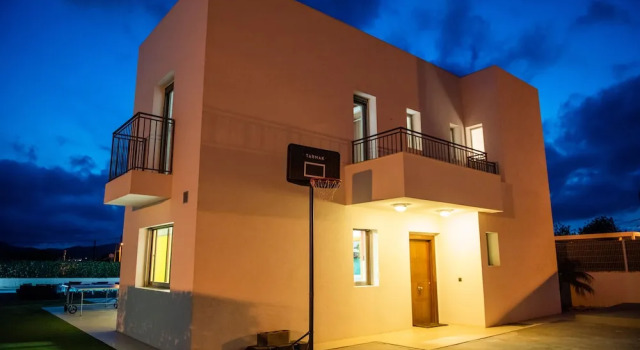 Villa Topaz, Book Villa Hotels in Ibiza with a Pool, Swimming Pool