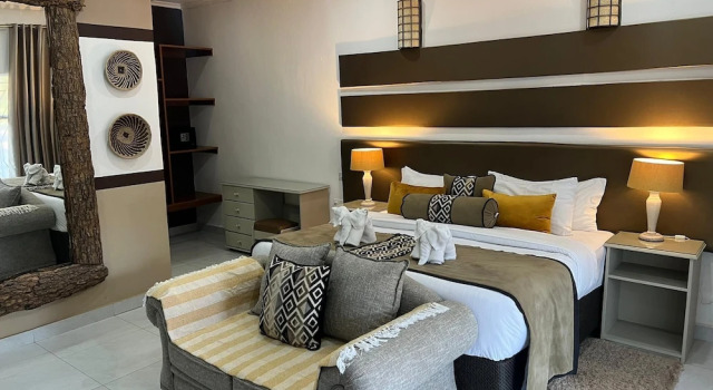 Двухместный номер Executive с видом на бассейн Ngoma Zanga Lodge