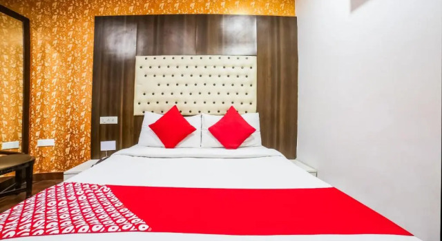 Hotel Sehej Continental At Karol Bagh, Забронировать Отель Отели Нью-Дели с завтраком, Завтраки