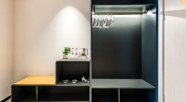 Люкс Superior Jinjiang Inn (Kunming West City Times Hengwang Plaza Branch)