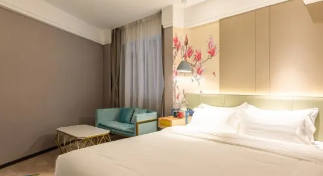 Люкс Premier Shenzhen East Railway And Buji Subway Station Ranch Hotel