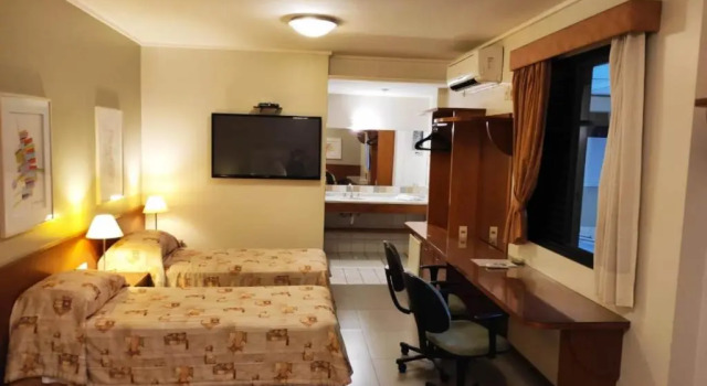 Трёхместный номер Standard Hotel Metrópolis