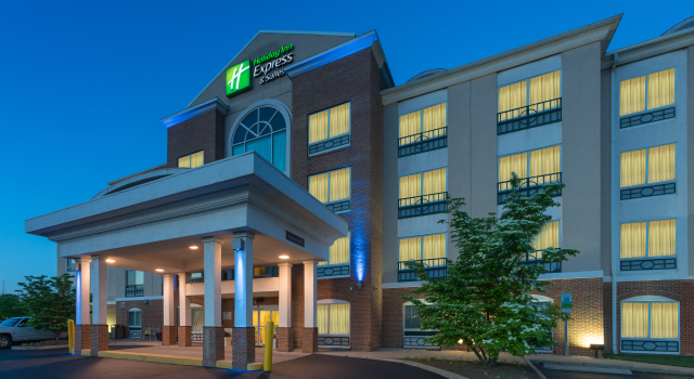 Holiday Inn Express Hotel & Suites Woodbridge, Reservar Hotel Woodbridge Virgínia