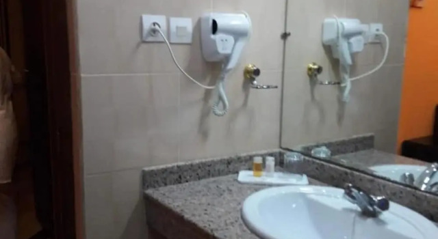 Standard Doppel Zimmer Hotel Les Ambassadeurs